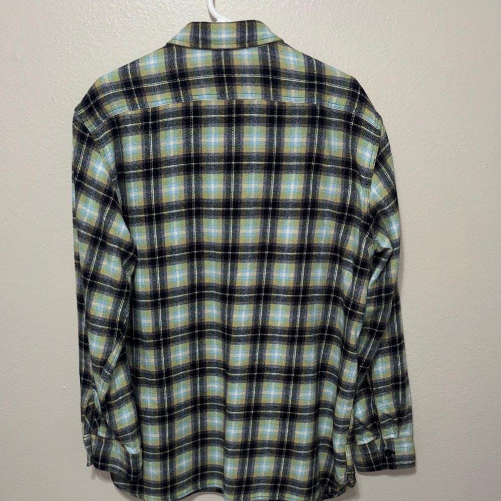 Levi's Button-Up Flannel Shirt 100% Cotton - Picture 10 of 11